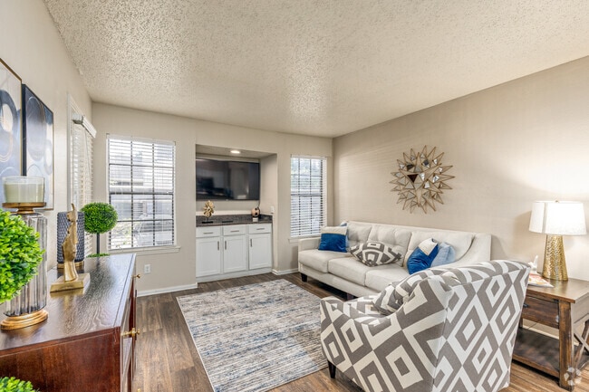 1BR, 1BA - 652SF - Living Room - Slate Dallas