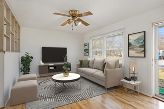 Building Photo - 2003 Hemlock Dr