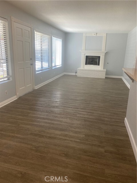 Building Photo - 25651 Mont Pointe