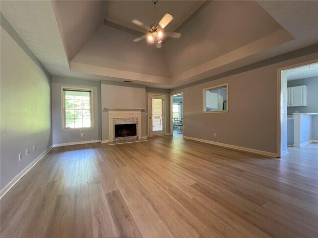 Foto del edificio - 2925 Ashbyrn Ct NE