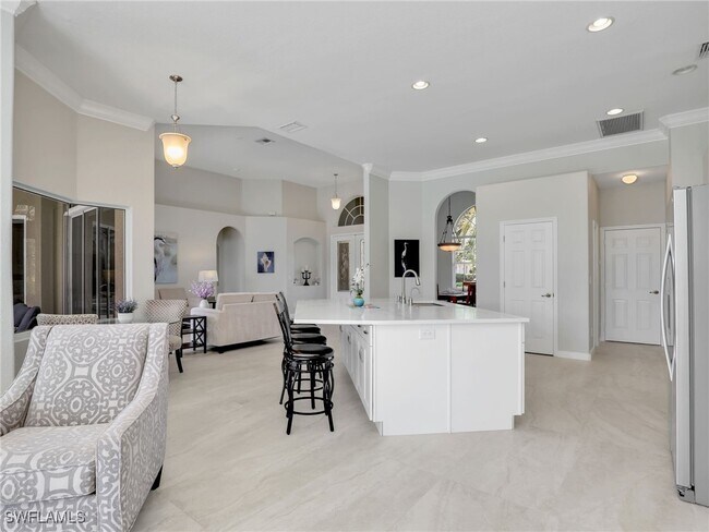 Building Photo - 8845 Lely Island Cir