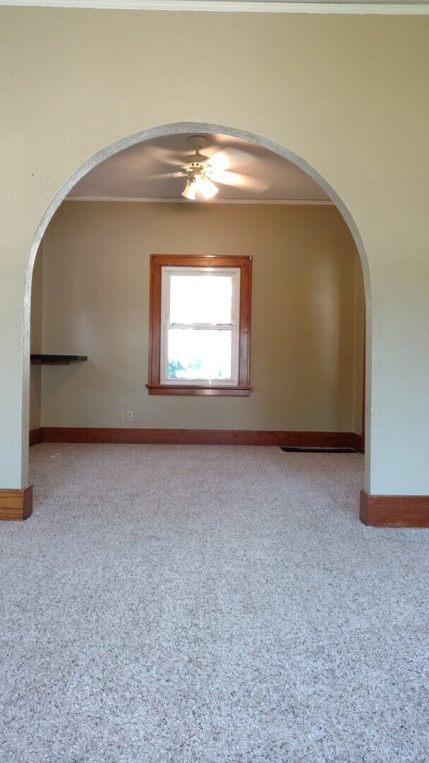 Foto del edificio - Now leasing for MAY 2026! Check out our 4 bedroom/3 bath house in Cedar Falls!