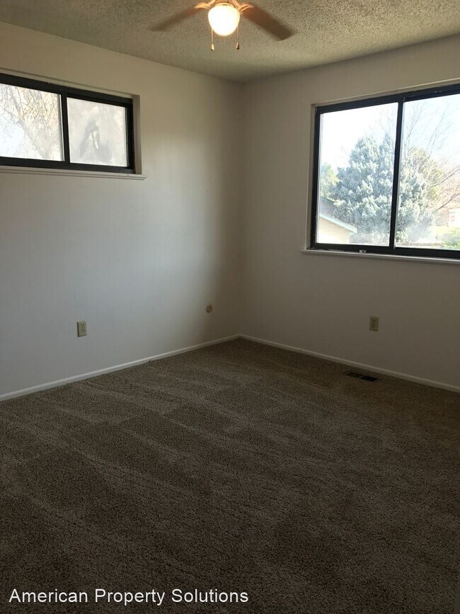 Building Photo - 3 br, 1.5 bath House - 3323 S Jasper Ct