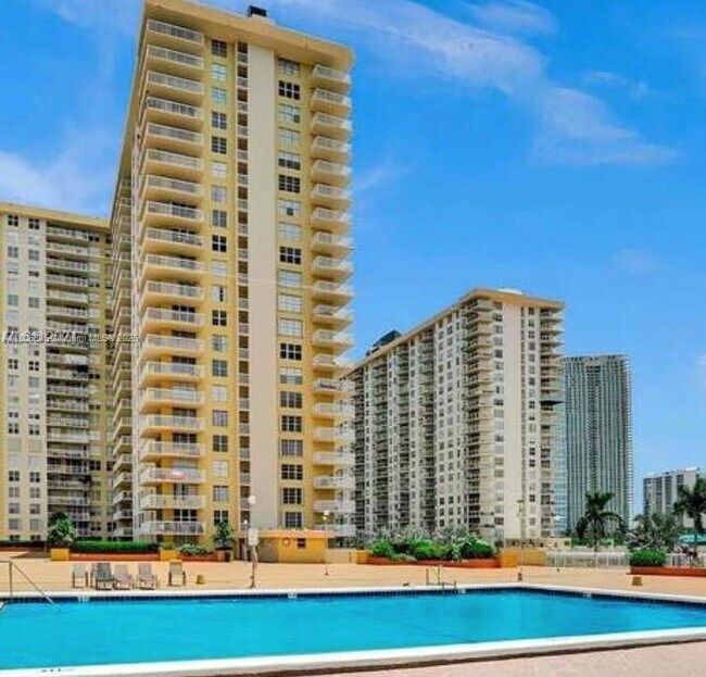 Foto del edificio - 231 174th St
