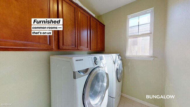 Foto del edificio - 654 Woodland Terrace