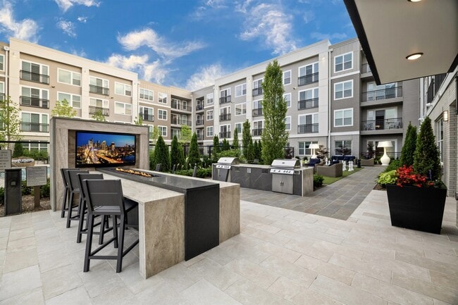 Building Photo - Berkshire at the Pinehills