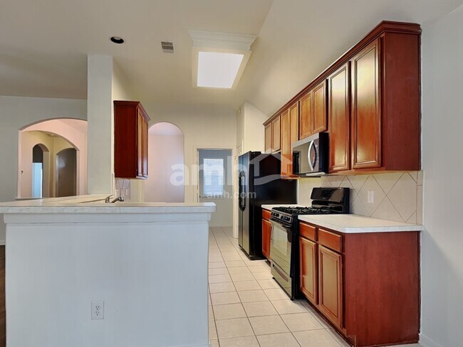 Foto del edificio - 17823 Trophy Deer Ct