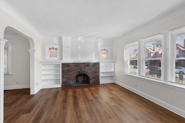 Foto del edificio - 13533 Santa Rosa Dr