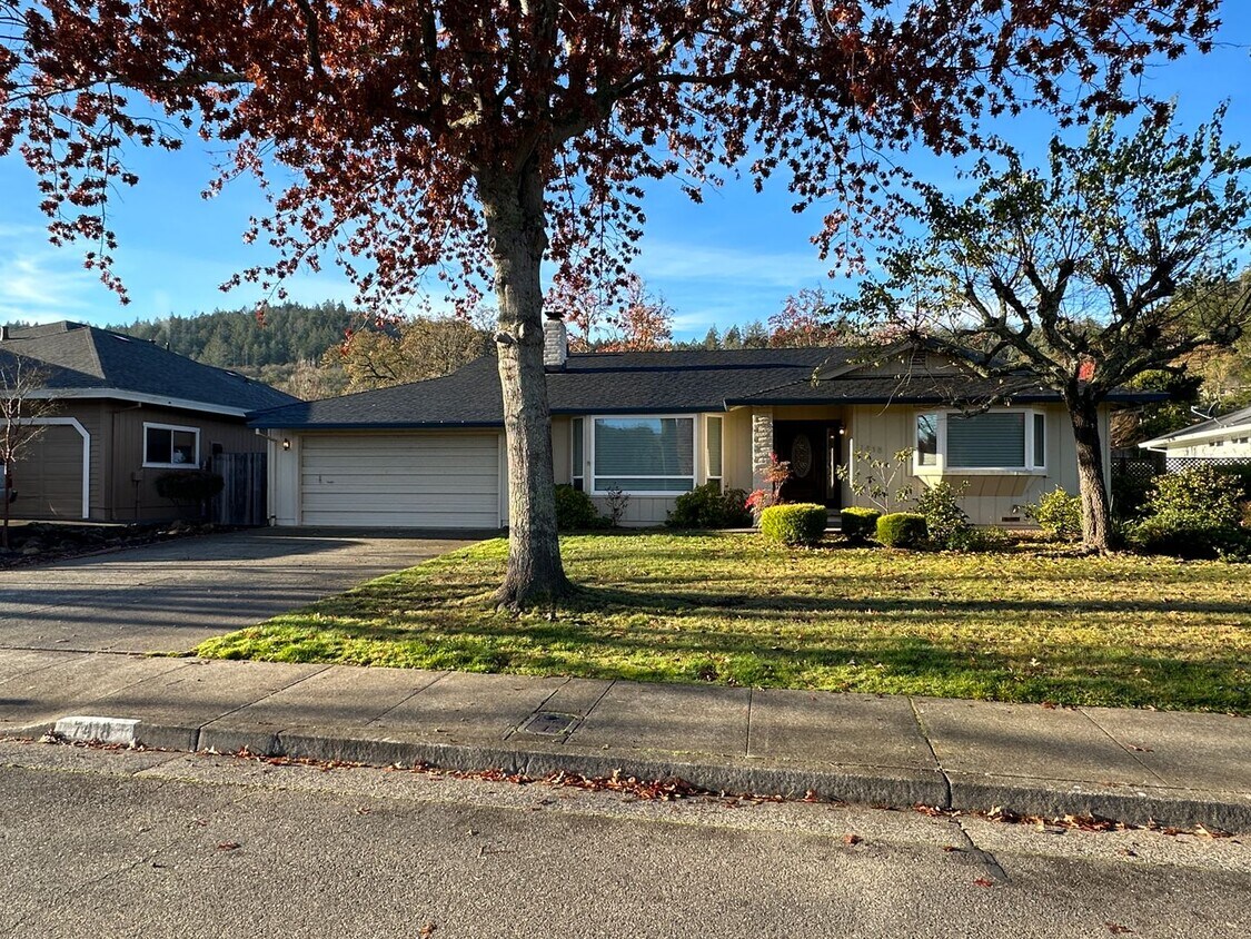 7418 Oakmont Dr, Santa Rosa, CA 95409 House Rental in Santa Rosa, CA