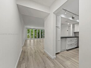 Building Photo - 55 Ocean Ln Dr