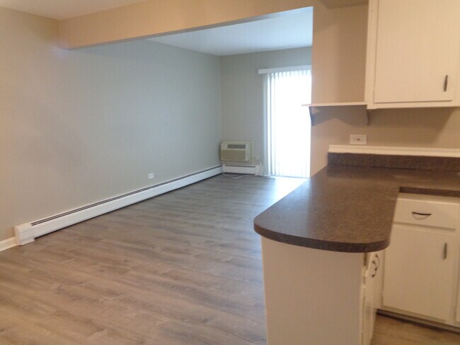 Foto del edificio - 5818 107th St