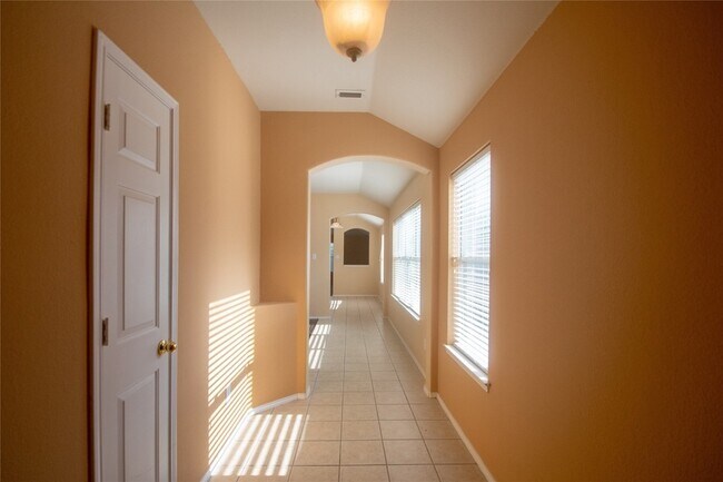 Foto del edificio - 3725 Sapphire St