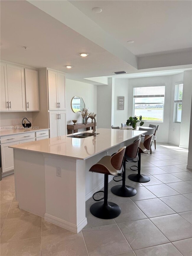 Building Photo - 5555 Double Eager Cir
