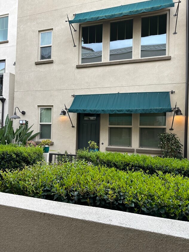 3 Abarrota St, Mission Viejo, CA 92694 Townhome Rentals in Mission