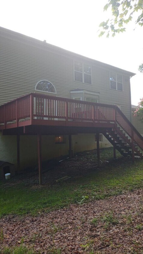 Foto del edificio - AVAILABLE NOW! - 200 Maler Ct, Accokeek, M...