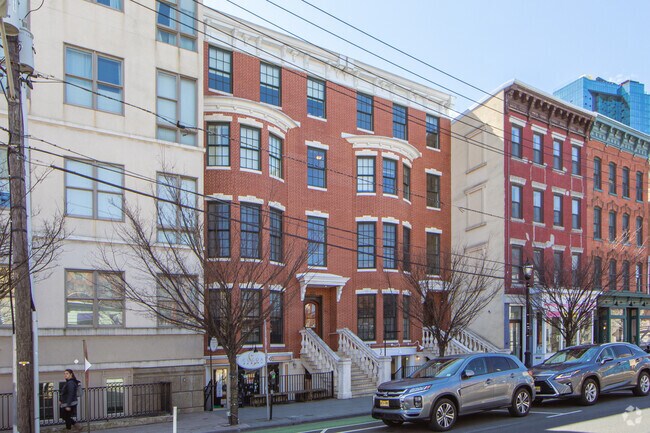 Foto del edificio - 275 Grand St