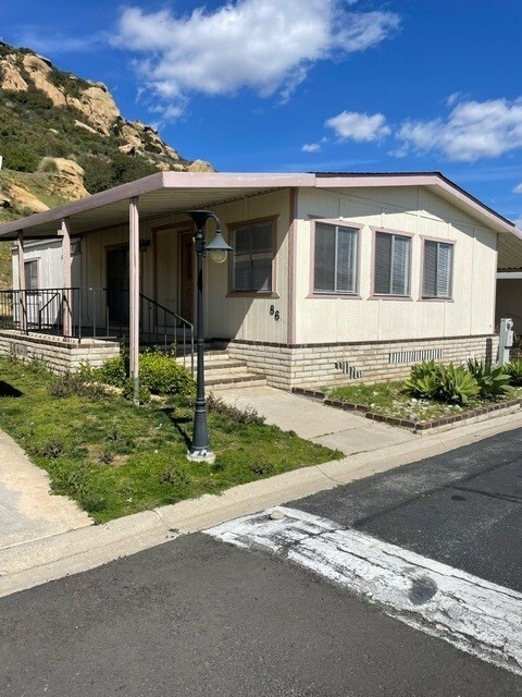 Building Photo - 24303 Woolsey Canyon Rd