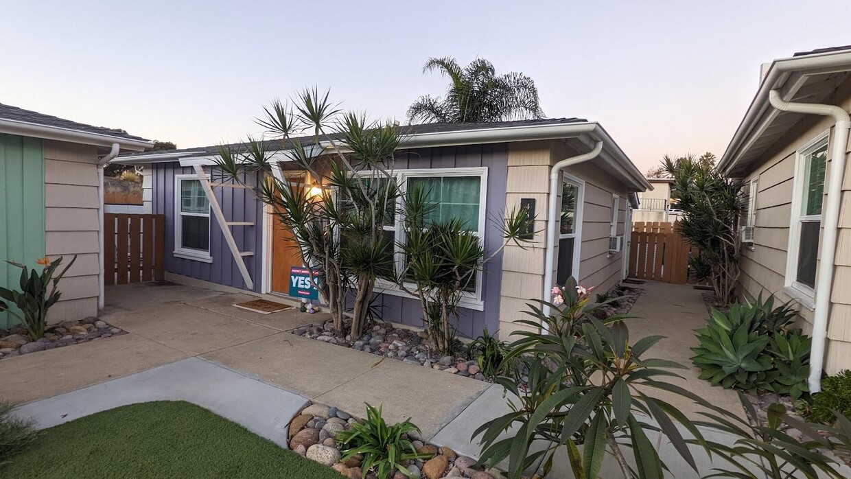 Foto principal - 4875-4887 Naples St - 4883 (Purple-4)