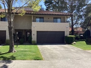 Building Photo - 228 Eagle Ln