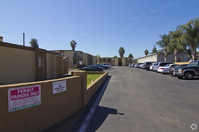 Foto del edificio - Sunshine Villas