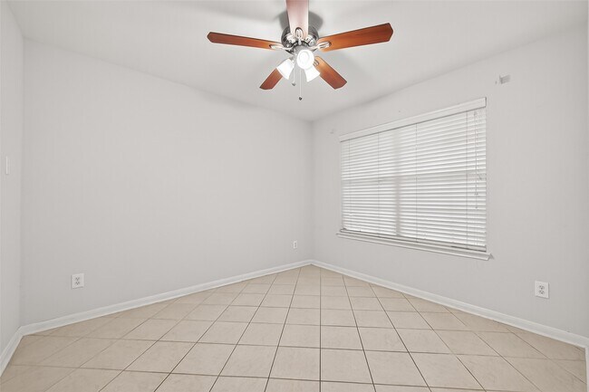 Foto del edificio - 8427 Brickhaven Ln