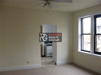 Foto del edificio - Humboldt Park 2 bed near the 606 trail