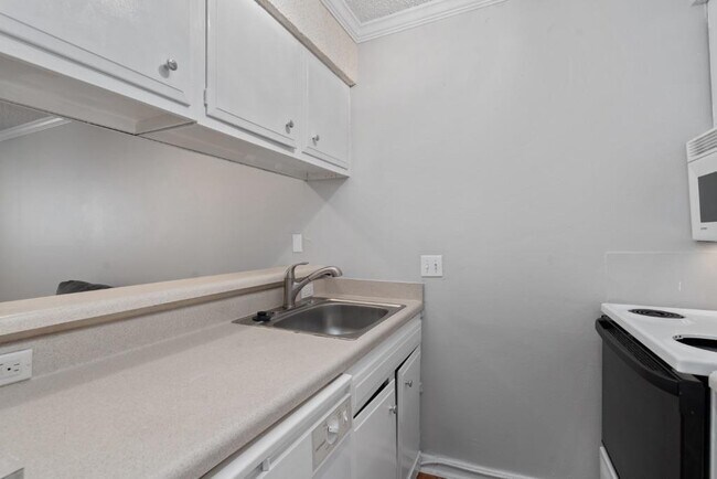 Foto del edificio - 4103 Speedway