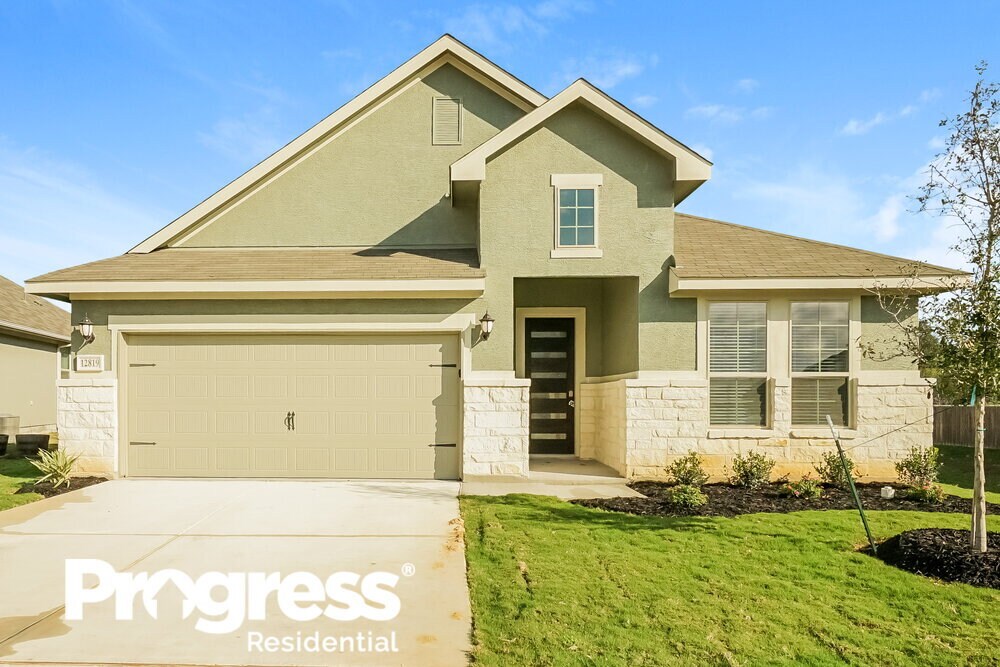 Foto principal - 12819 Aikman Wy