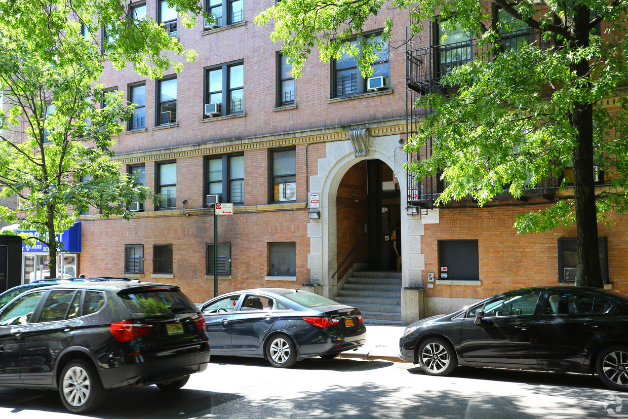 Foto del edificio - 550 W 172nd St