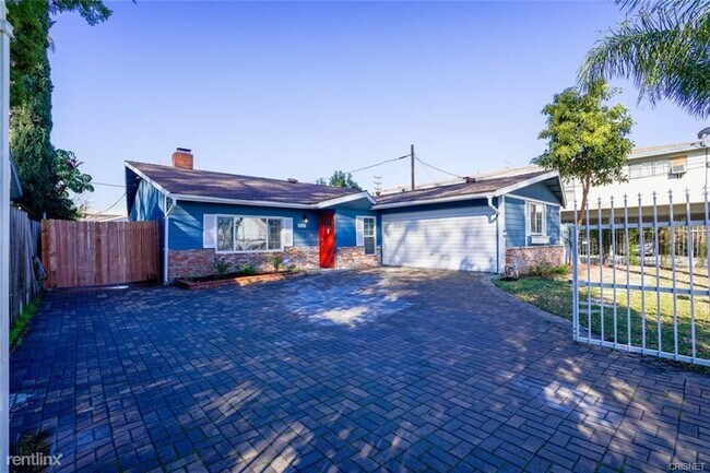 Foto del edificio - 3 br, 2 bath House - 6747 Ben Ave
