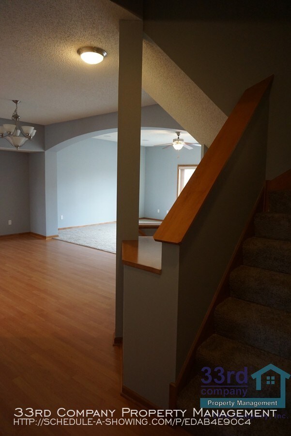 Building Photo - 10850 Kingsfield Ln