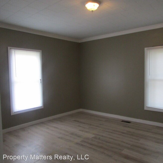 Building Photo - 2 br, 1 bath House - 209 Fostoria Drive
