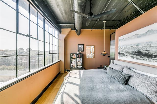 Foto del edificio - 2220 Canton St