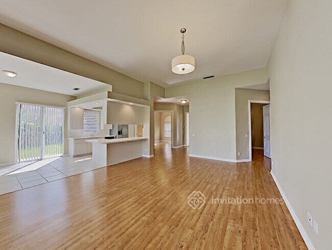 Building Photo - 7707 Red River Rd