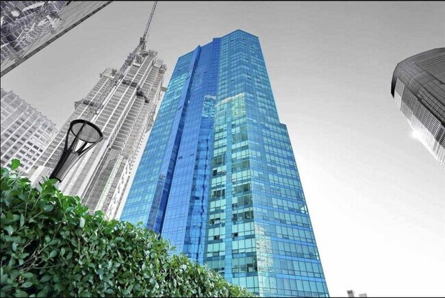 Building Photo - 77 Hudson St