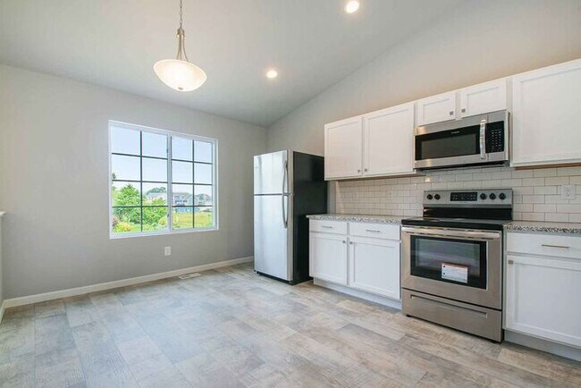 Building Photo - 309 Wrenwood Trail