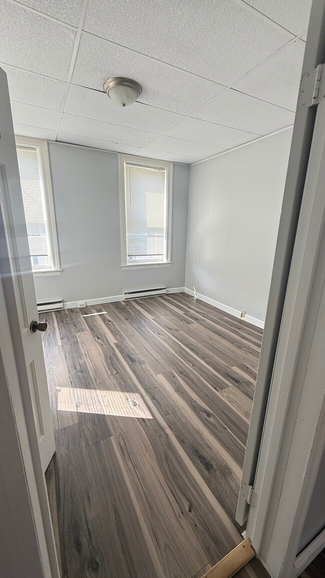 Building Photo - 15 LLC- 21-27 Durand St.