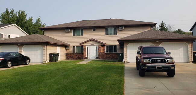 Foto del edificio - 1722 Delaware Dr