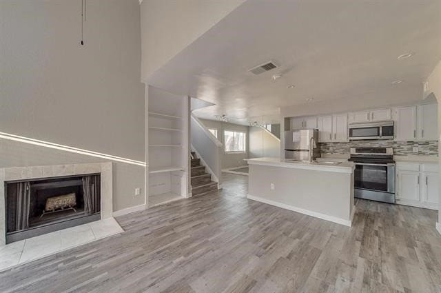 Foto del edificio - 9815 Walnut St