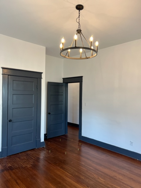 Building Photo - 321 E Washington St