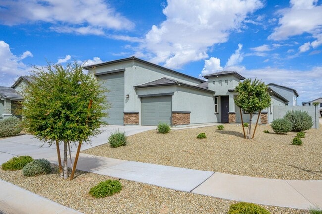 Building Photo - 17716 W Villa Hermosa Ln