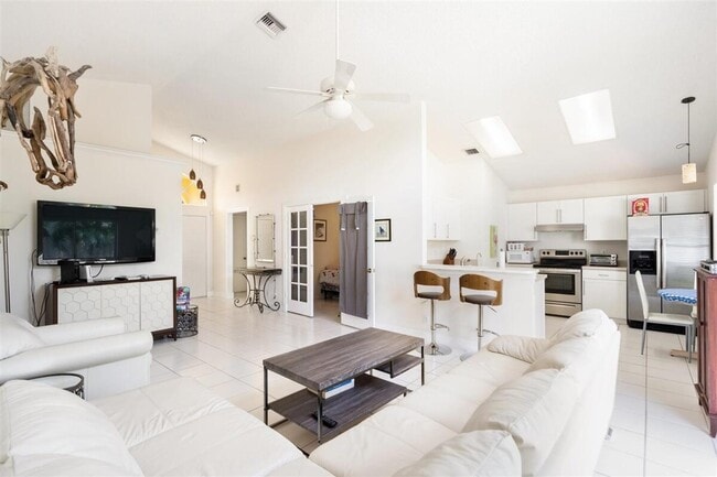 Building Photo - 2606 Bedford Mews Dr