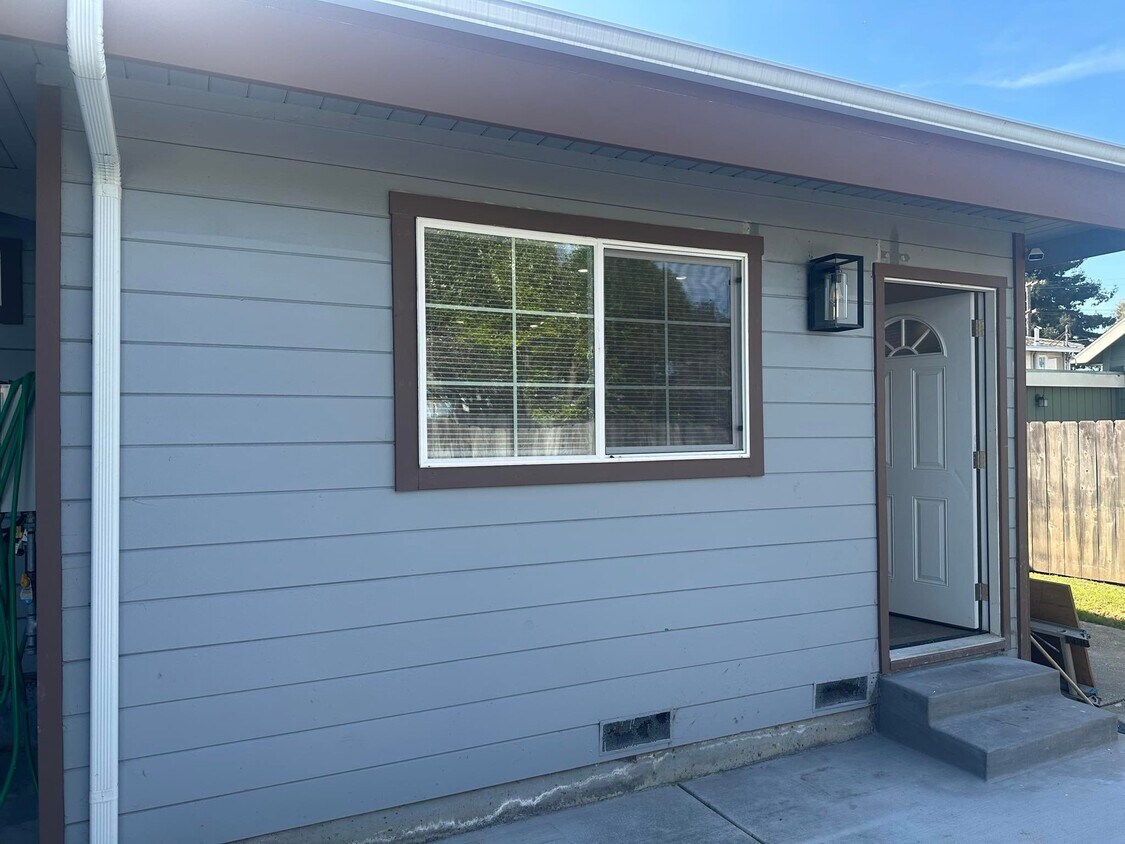 Photo - 4027 Fullington St (Oakland, CA)