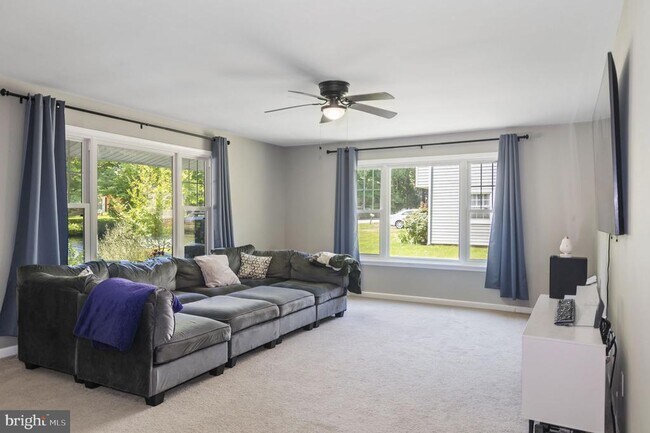 Foto del edificio - 11007 Meadowlark Ln