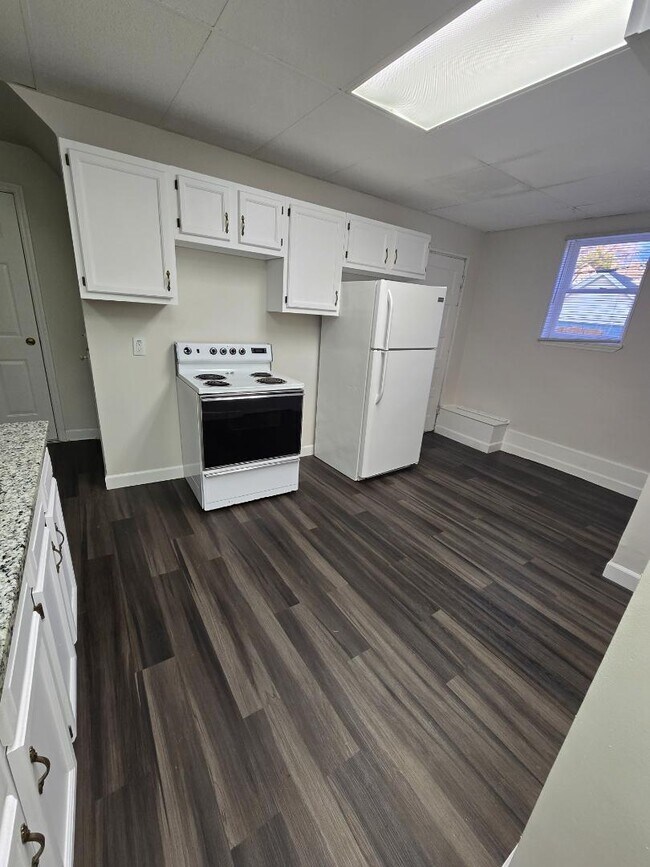 Foto del edificio - 5301 Alfred Ave