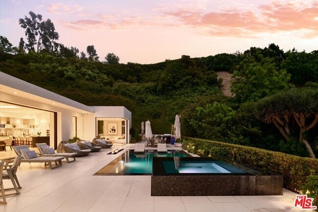 Building Photo - 1510 Loma Vista Dr