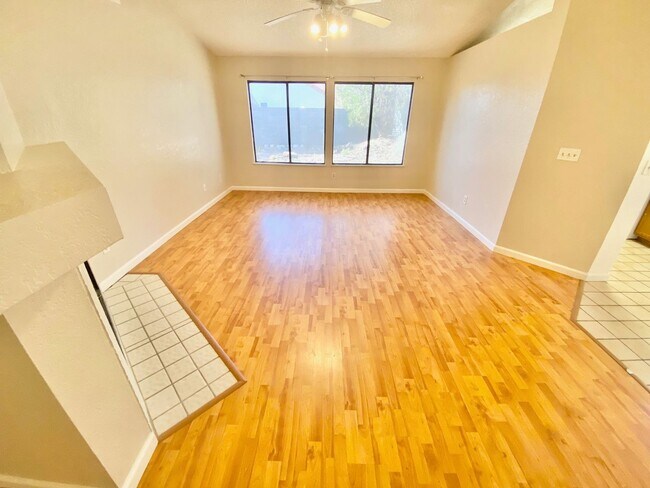 Building Photo - CHARMING ONE SINGLE-FAMILY HOME 2 BD/ 1 FB LOCATED IN VENTANA HILLS COMMUNITY