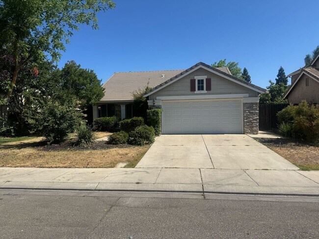 Charming 3-Bedroom Home for Rent in Merced... - Charming 3-Bedroom Home for Rent in Merced...