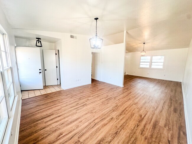 Foto del edificio - 5011 52nd St