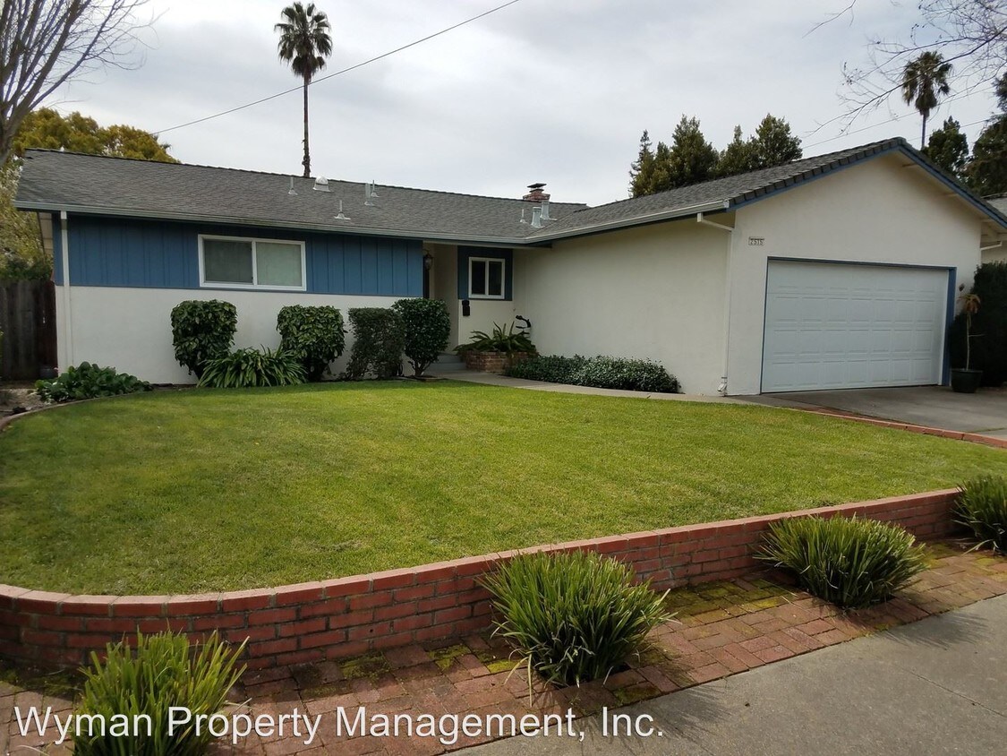 Primary Photo - 3 br, 2 bath House - 2515 MacMillan